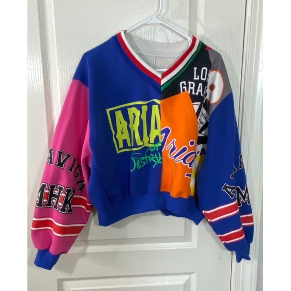 Ariaviga‎ + UMHK Sweatshirt Womens One Size Colorful Graceful Nomad Pop Culture